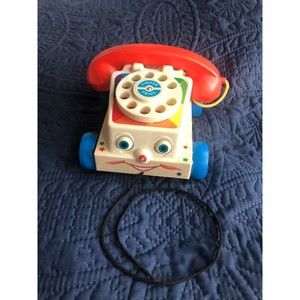 FISHER PRICE 2009 Chatter Rolling Pull Cord Telephone Toy
